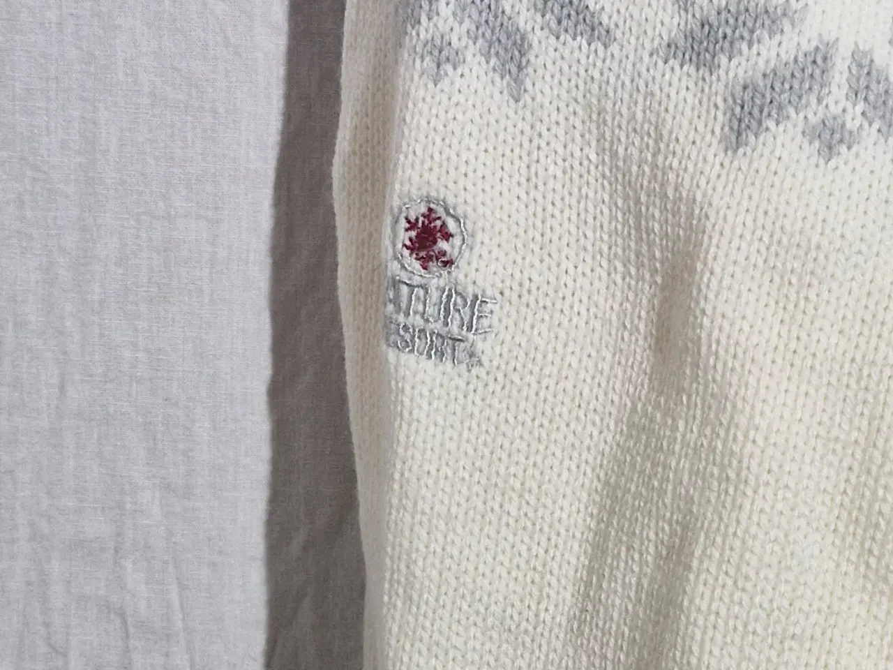 Billede 4 - Nature Resort creme sweater, størrelse M