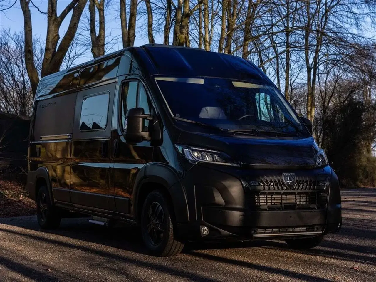 Billede 52 - 2026 - Tourne 6.0 Cruise aut. gear - Black   Den originale Tourne