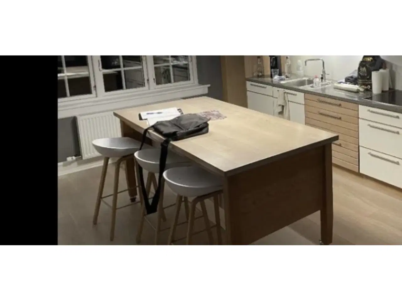 Billede 1 - Køkken ø med skuffer