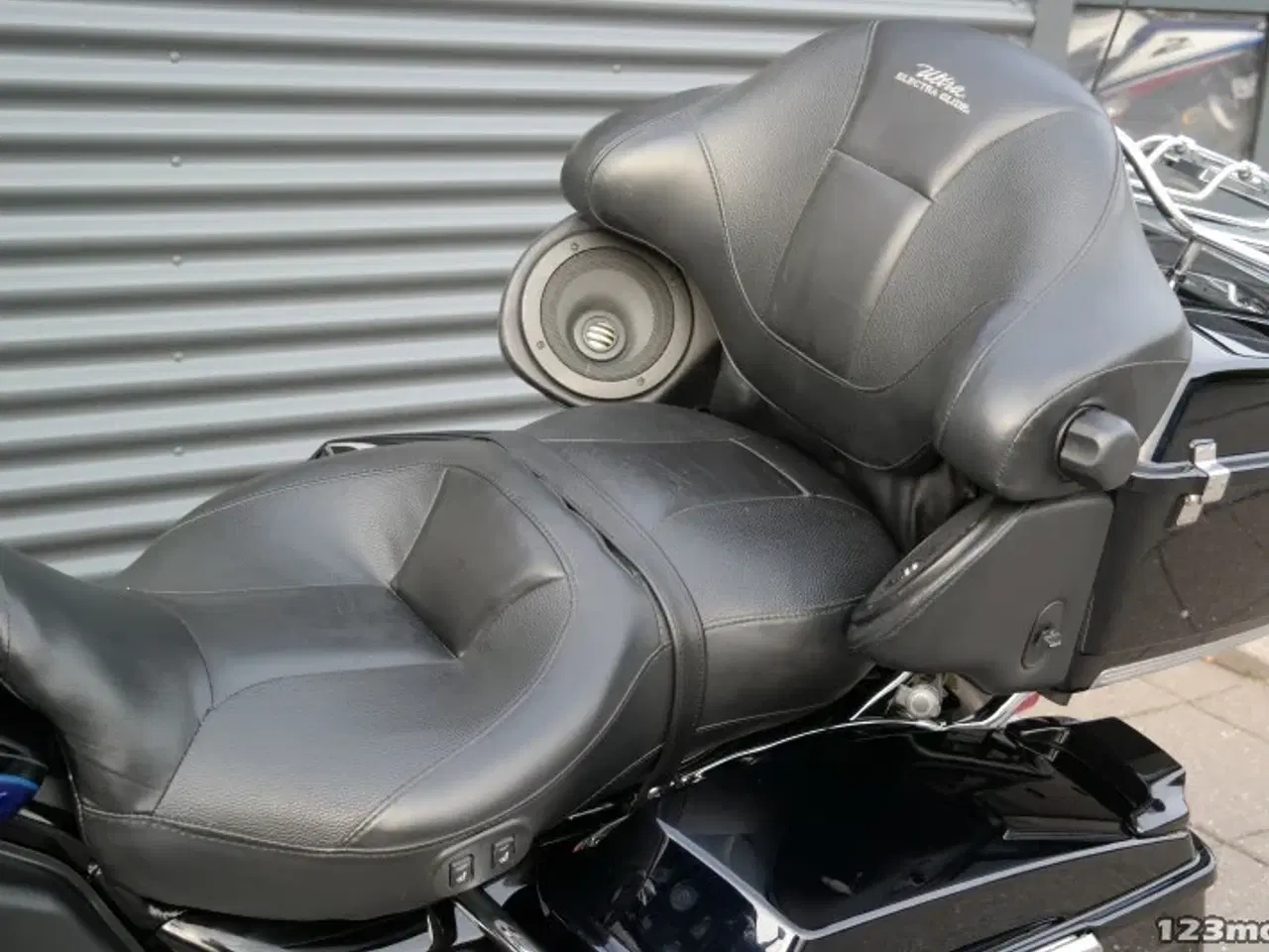 Billede 26 - Harley-Davidson FLHTCUSE CVO Electra Glide Ultra Classic MC-SYD       BYTTER GERNE