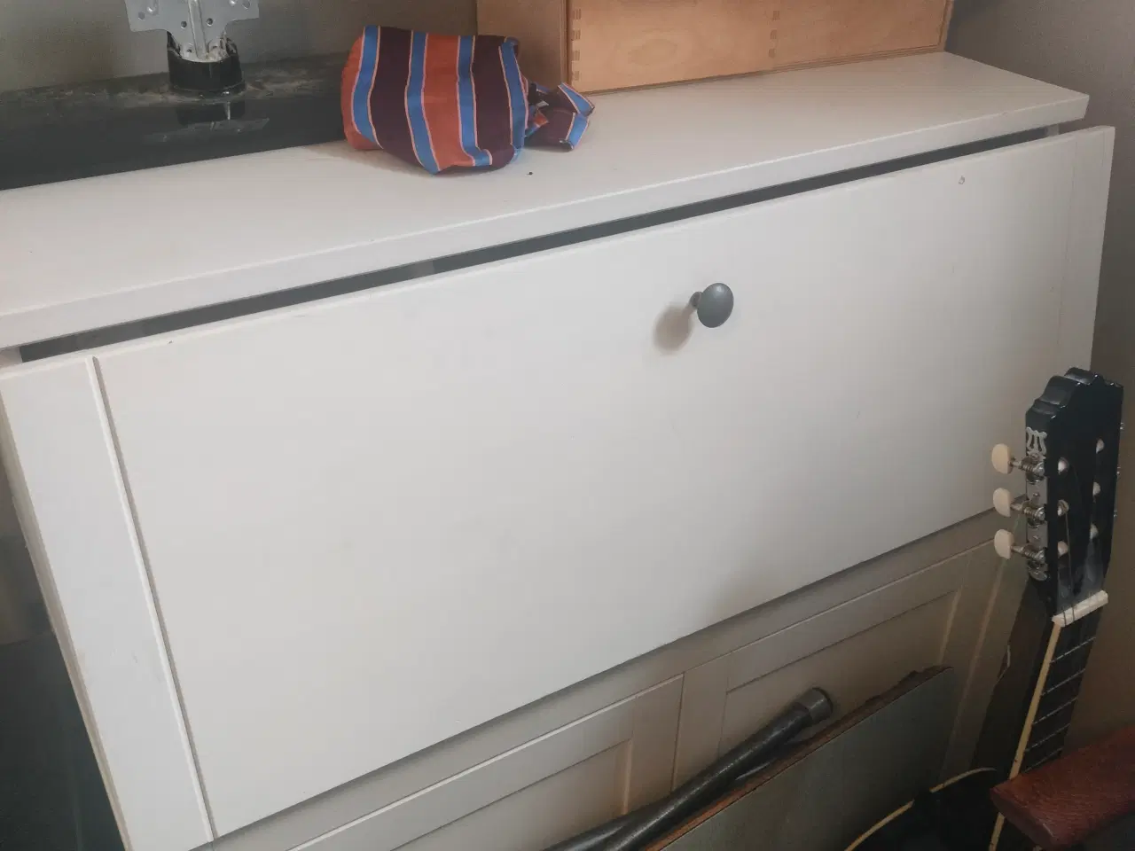 Billede 1 - Hemnes skrivebord chatol