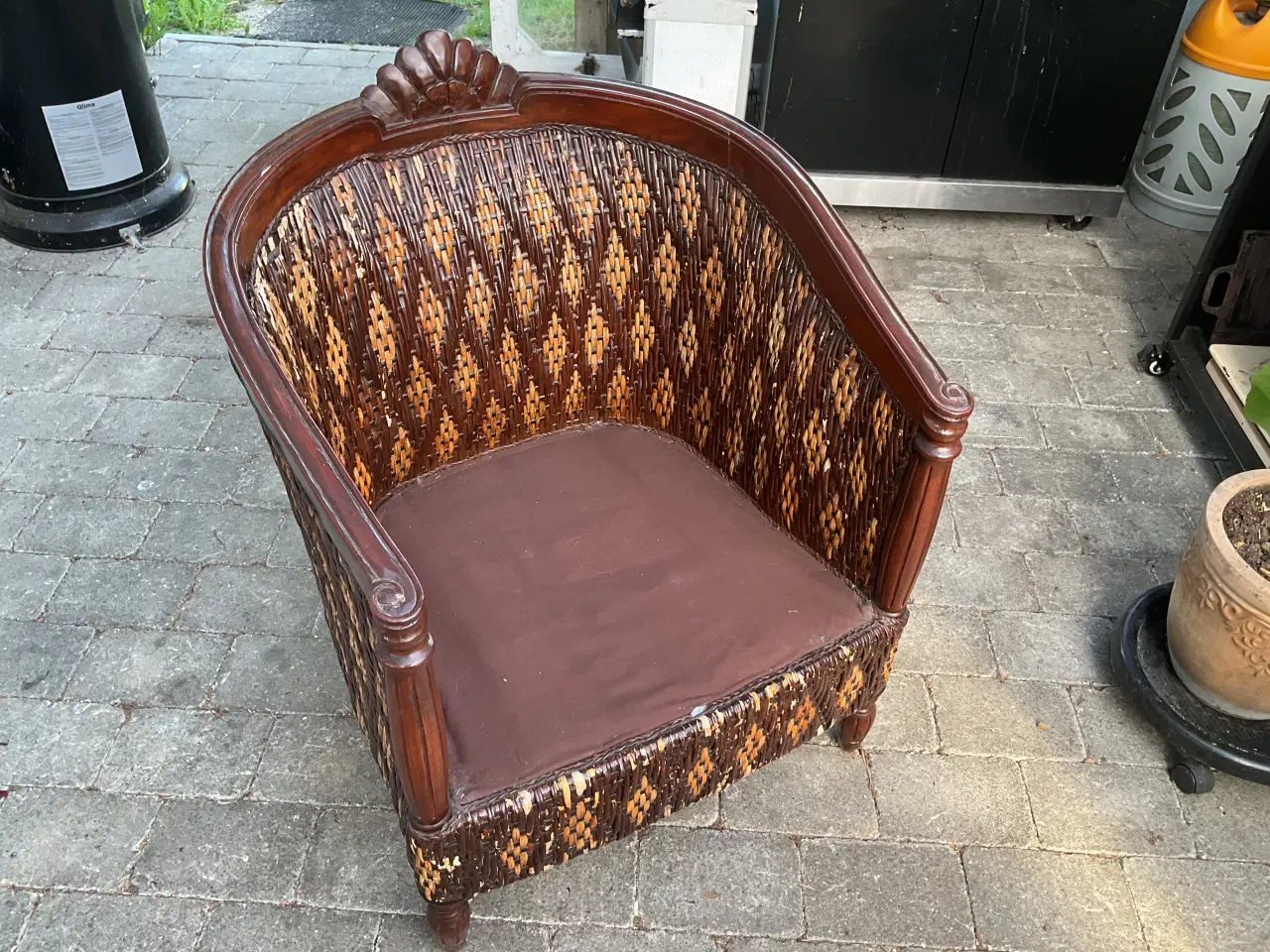 Billede 1 - Gammel kurvestol GRATIS