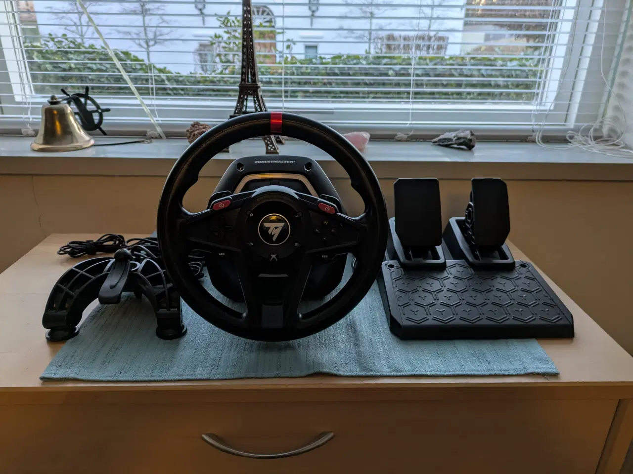 Billede 1 - Thrustmaster T128 Rat & Pedal sæt