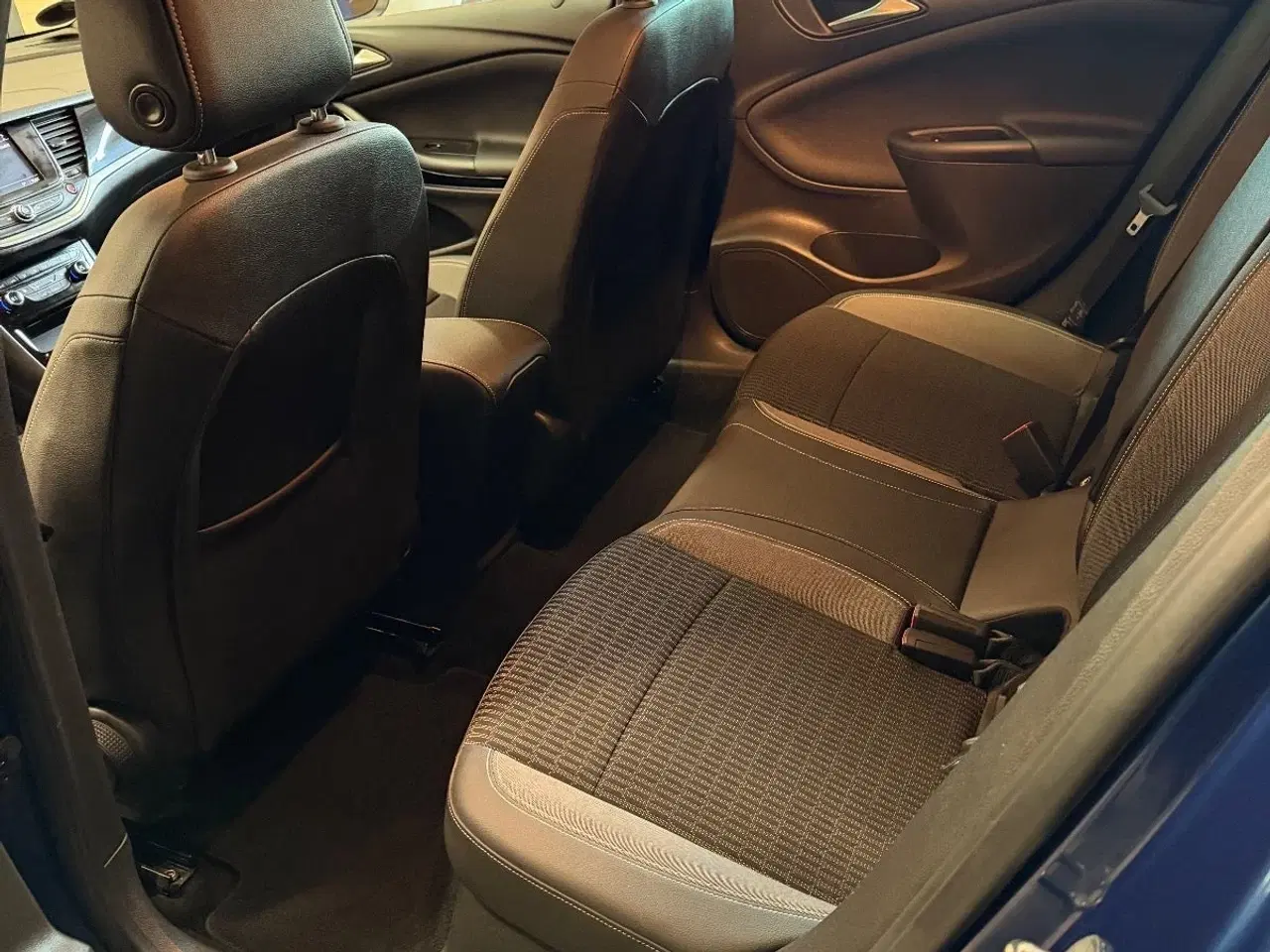 Billede 9 - Opel Astra 1,2 T 110 Edition