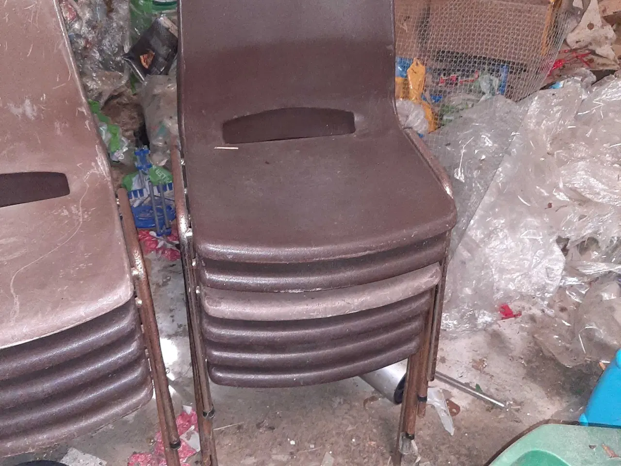 Billede 2 - Brugt brun stole 