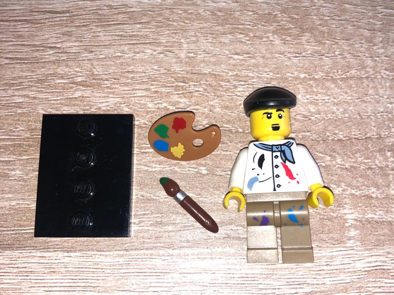 Billede 2 - Lego Minifigurer Serie 4