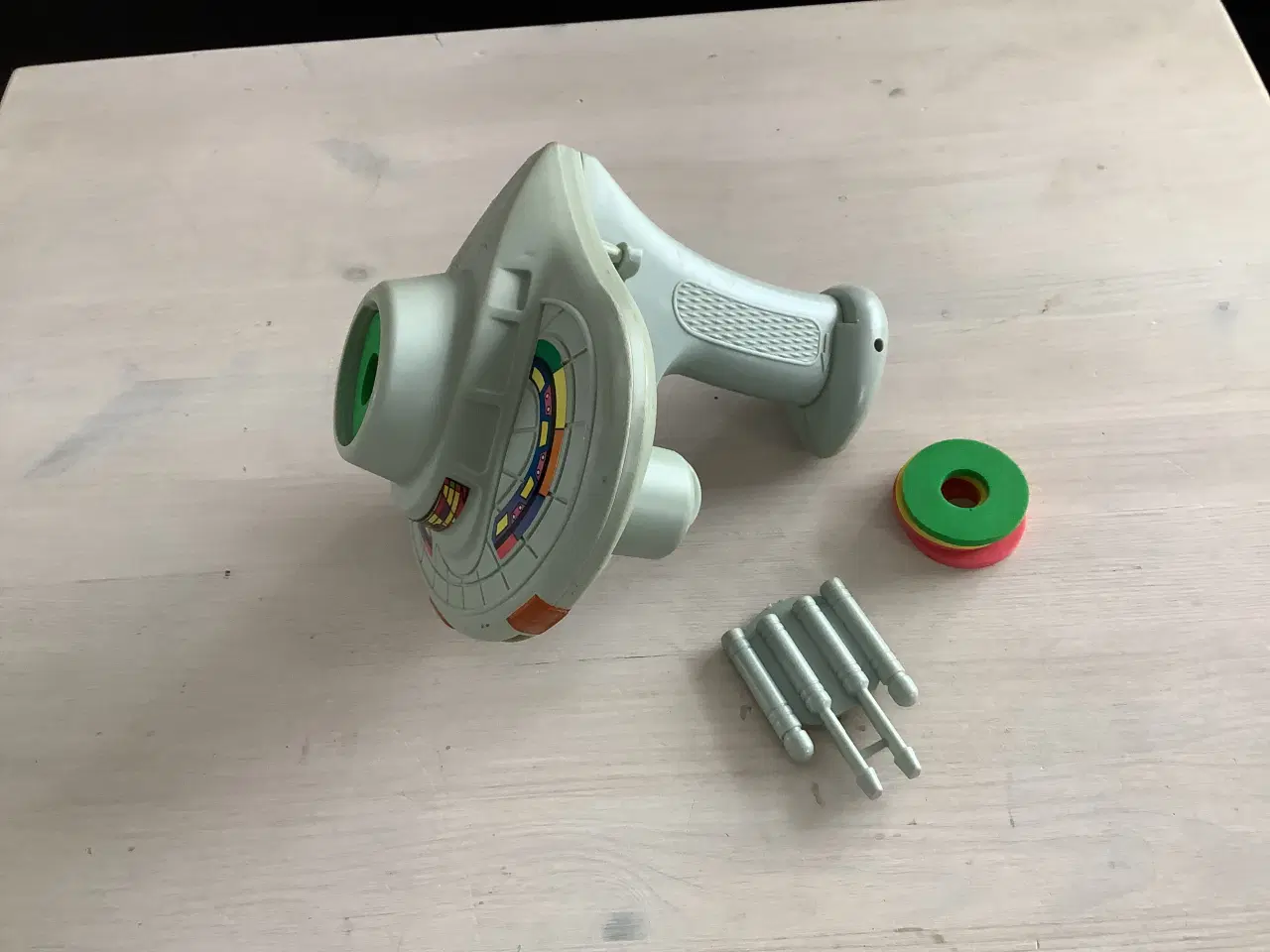 Billede 3 - Ufo legetøjs skyder med skumgummi ringe