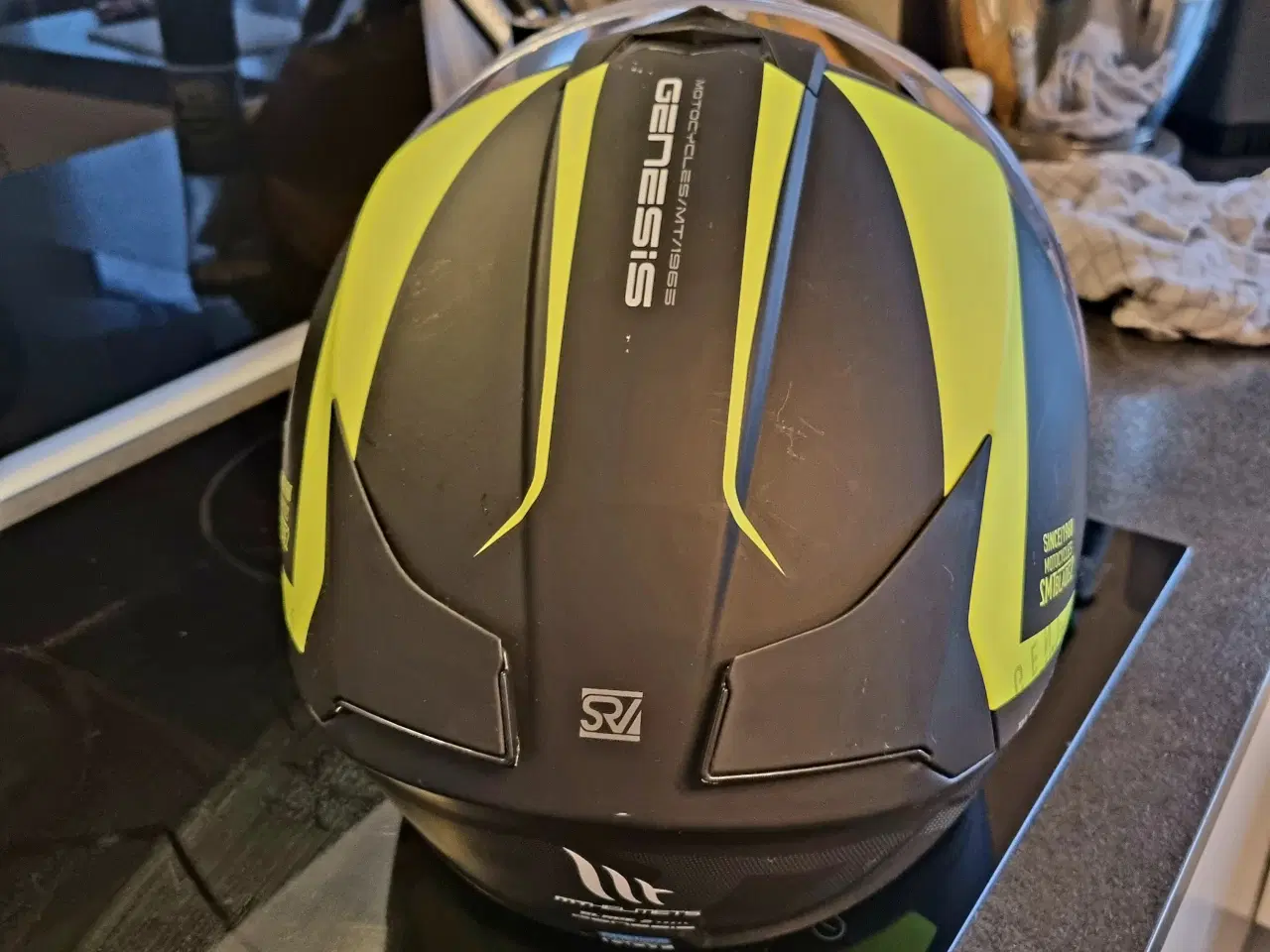 Billede 2 - Scooter hjelm sælges