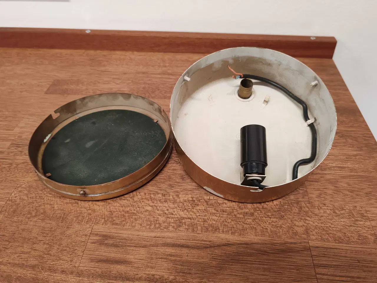 Billede 6 - Ud lysskilt i messing