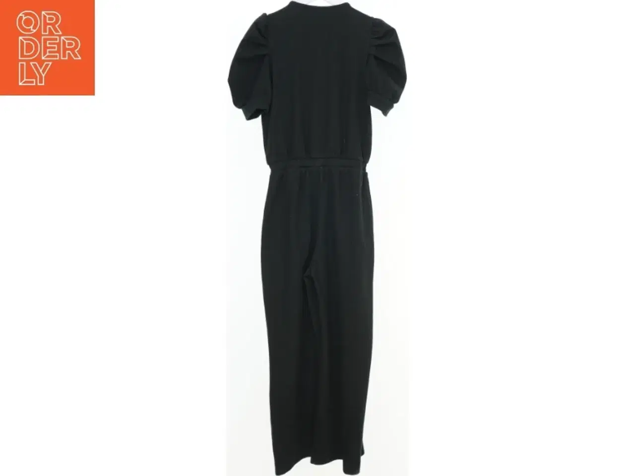 Billede 2 - Helt ny Sort buksedragt med knapper fra Name It (str. 128)