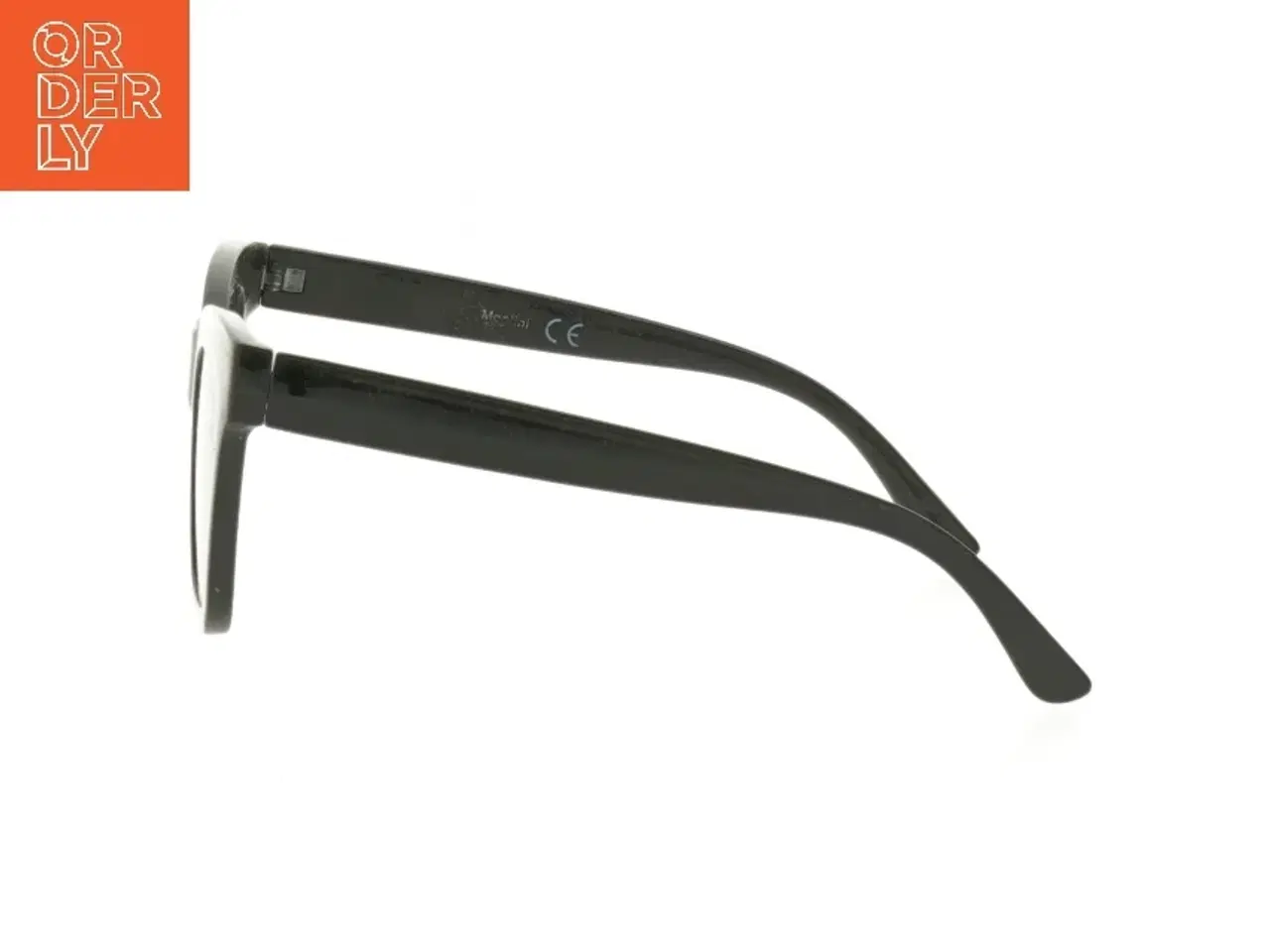 Billede 4 - Briller med sort stel (str. 15 cm)