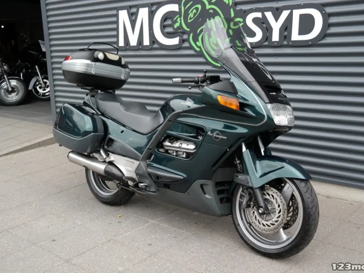 Billede 2 - Honda ST 1100 Pan European MC-SYD       BYTTER GERNE