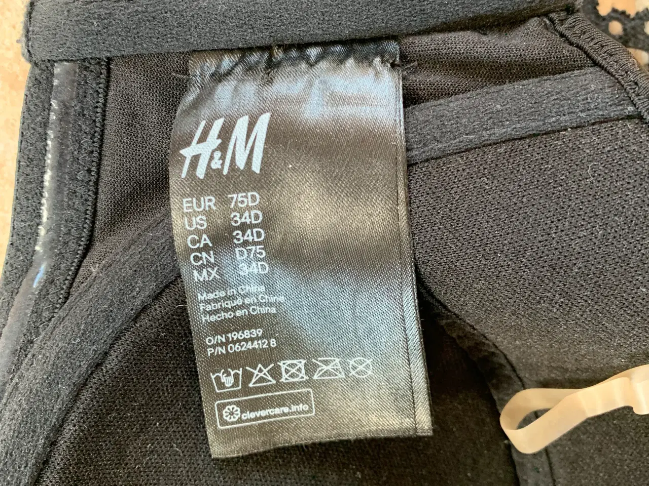 Billede 6 - H&M Bikini top str. 75D
