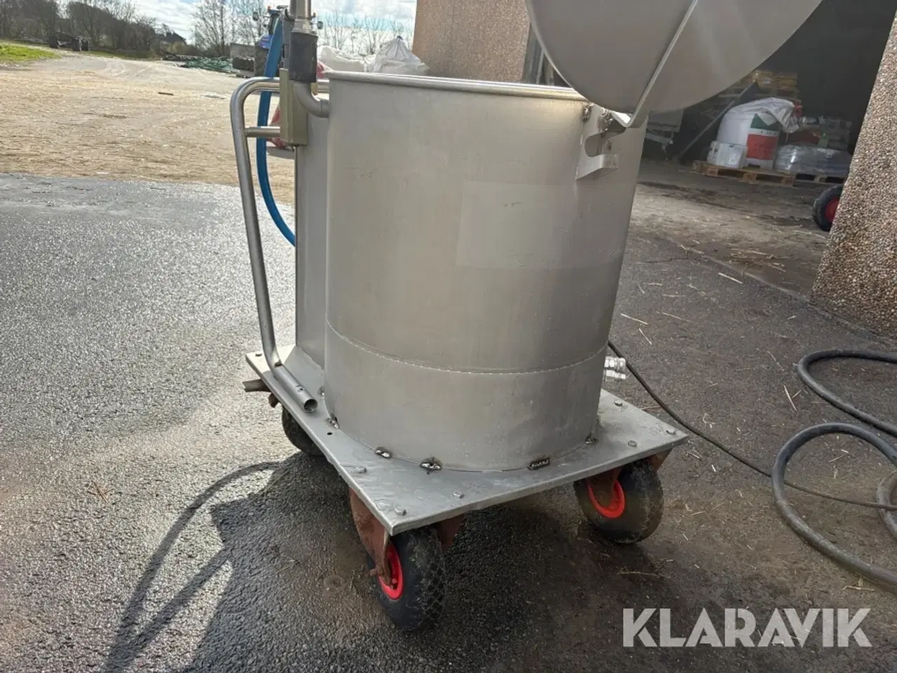 Billede 6 - Mælketaxa med udfodring Holm Og Laue 120 liter