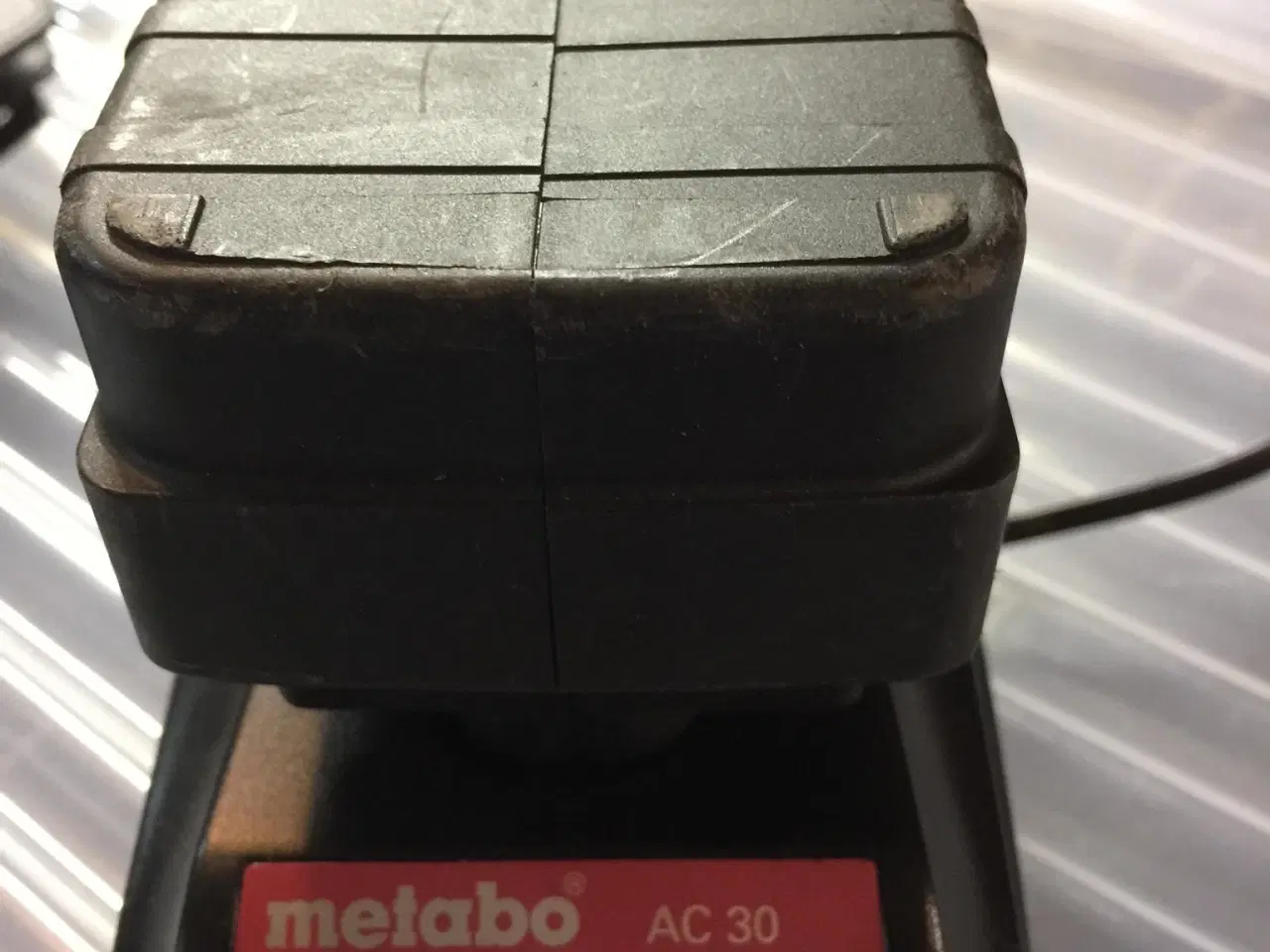 Billede 4 - Metabo AC30 lader + 12 batteri 2,0 Ah