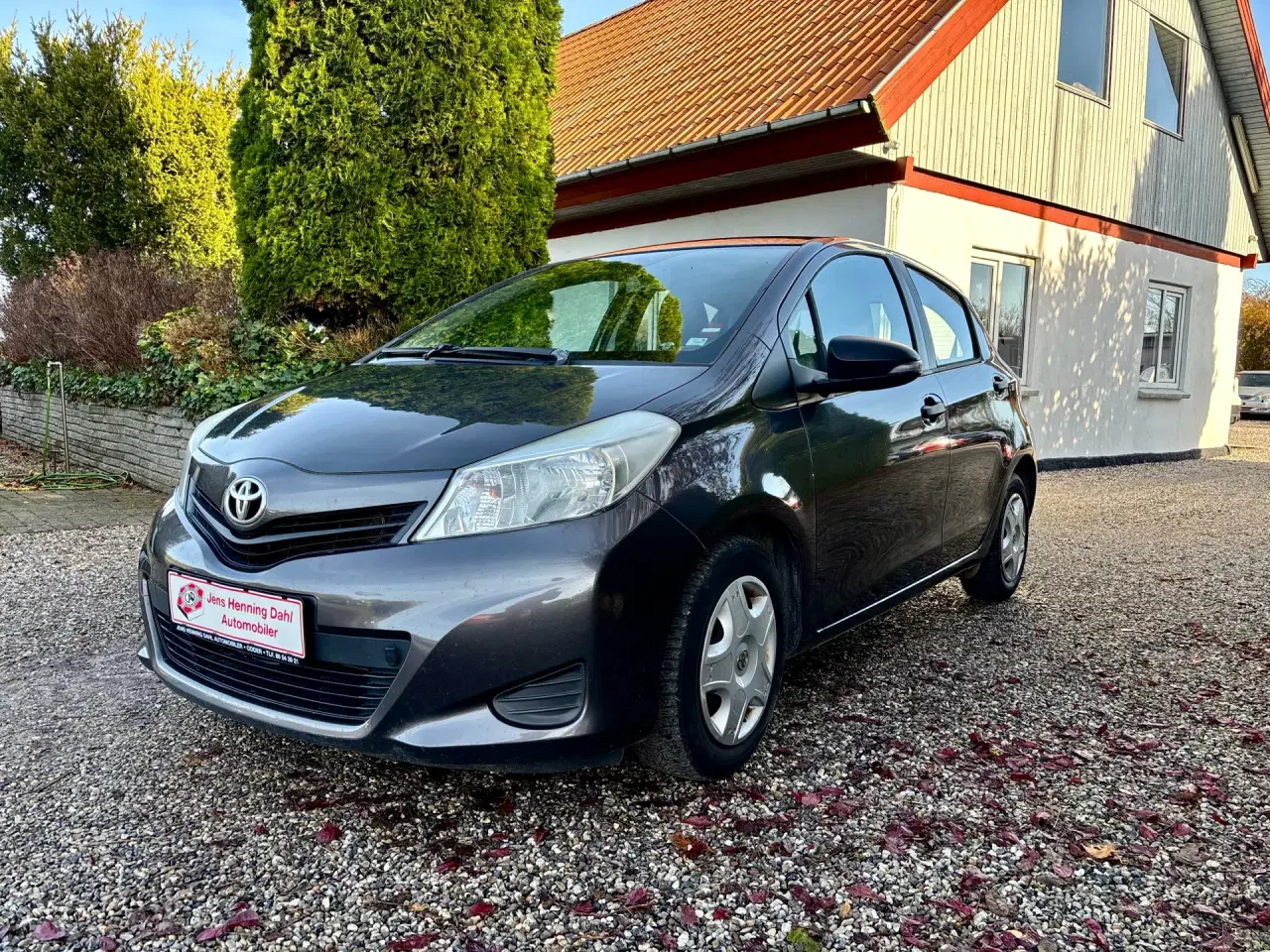 Billede 2 - Toyota Yaris 1,0 VVT-I T1 69HK 5d