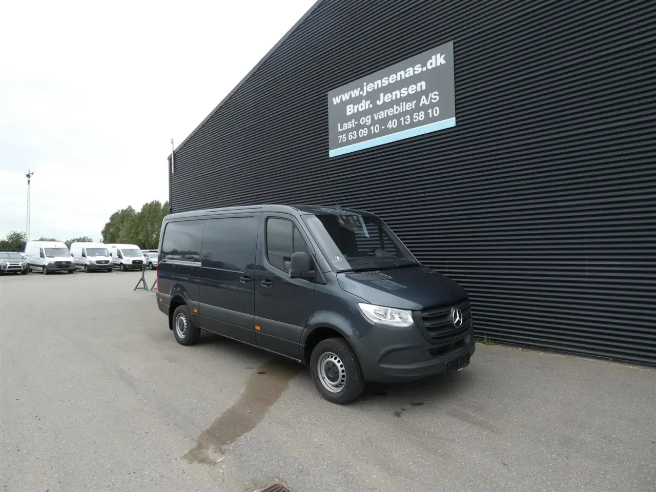 Billede 1 - Mercedes-Benz Sprinter 317 2,0 CDI A2 H2 RWD 9G-Tronic 170HK Van Aut.