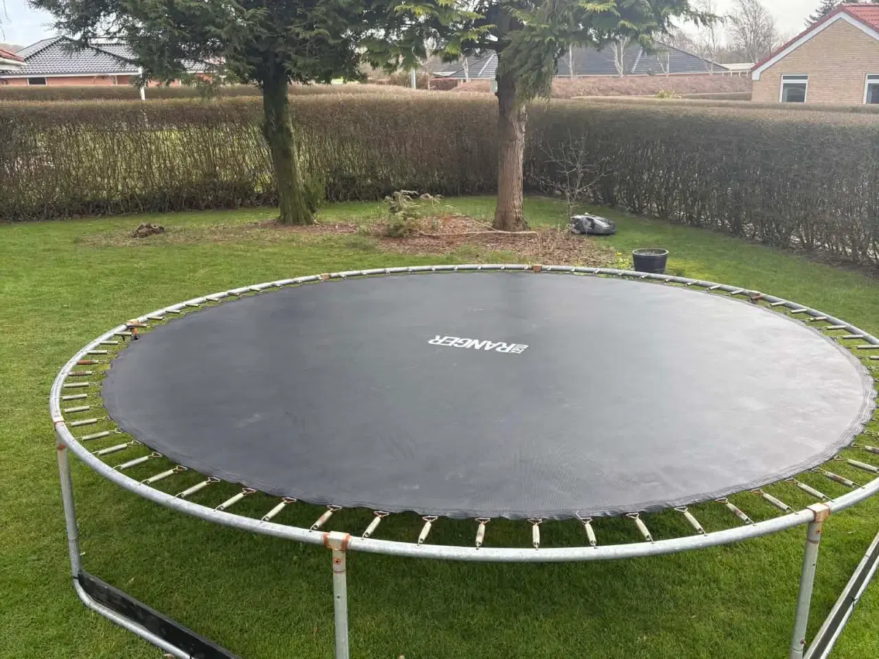 Billede 1 - Trampolin Ø366 m/kantbånd og sikkerhedsnet, sælges
