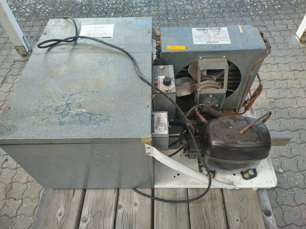 Billede 7 - Skope køleskab med 2 glaslåger