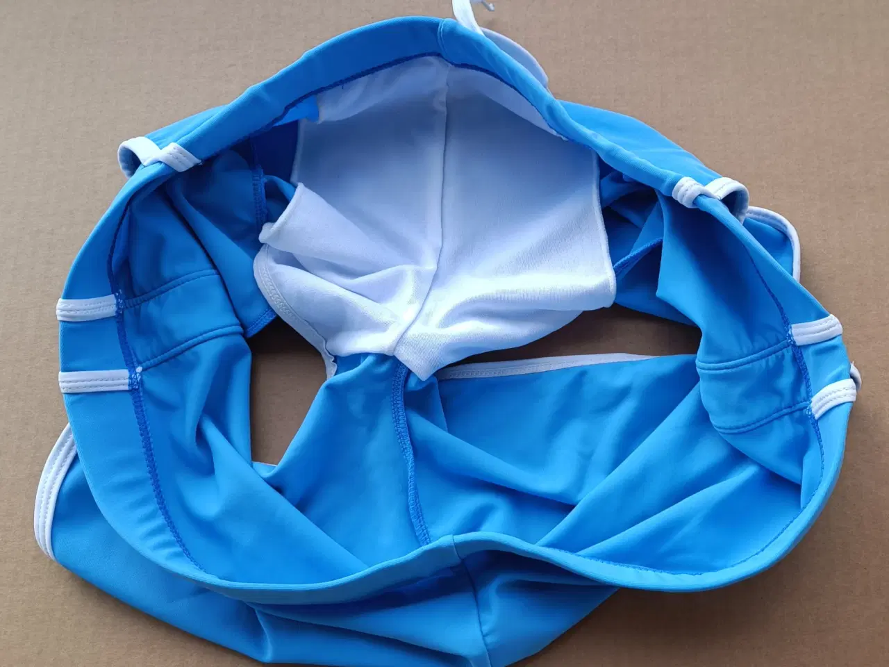 Billede 4 - Badeshorts, str. L