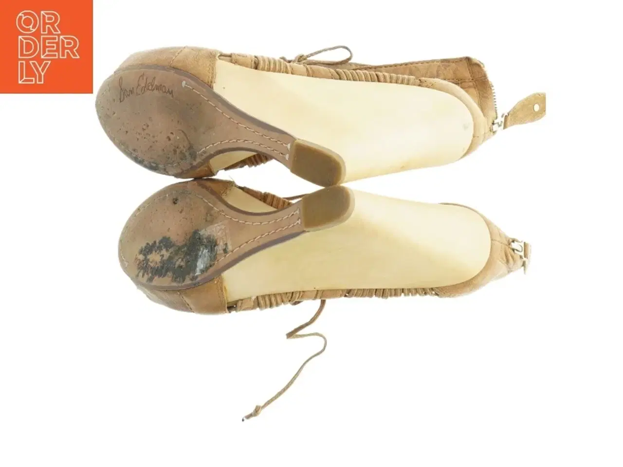 Billede 5 - Kilehælsandaler i brun læder (damestr. 38 )