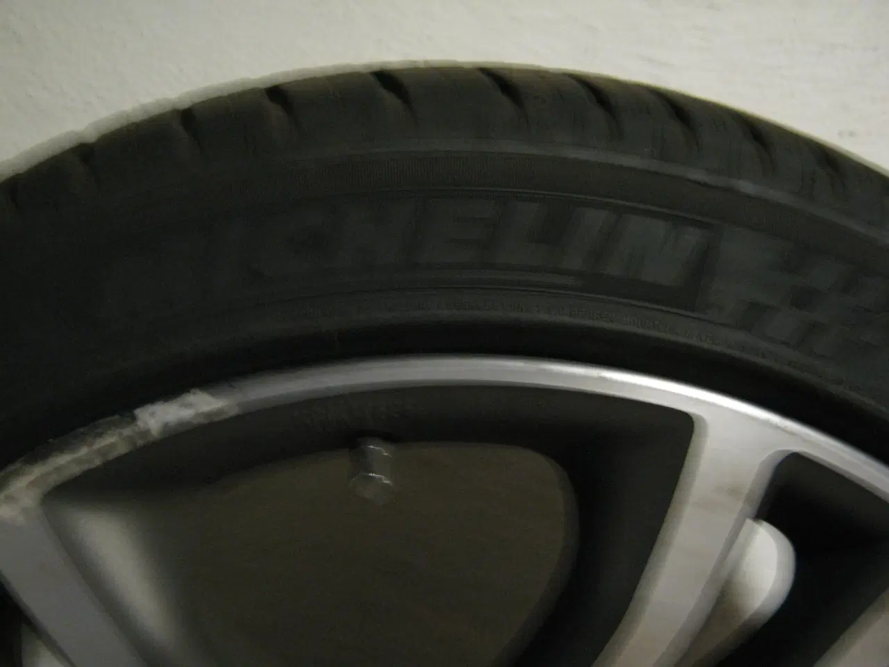 Billede 1 - 4 Michelin Sommerdæk 255/40 ZR 19" 100Y