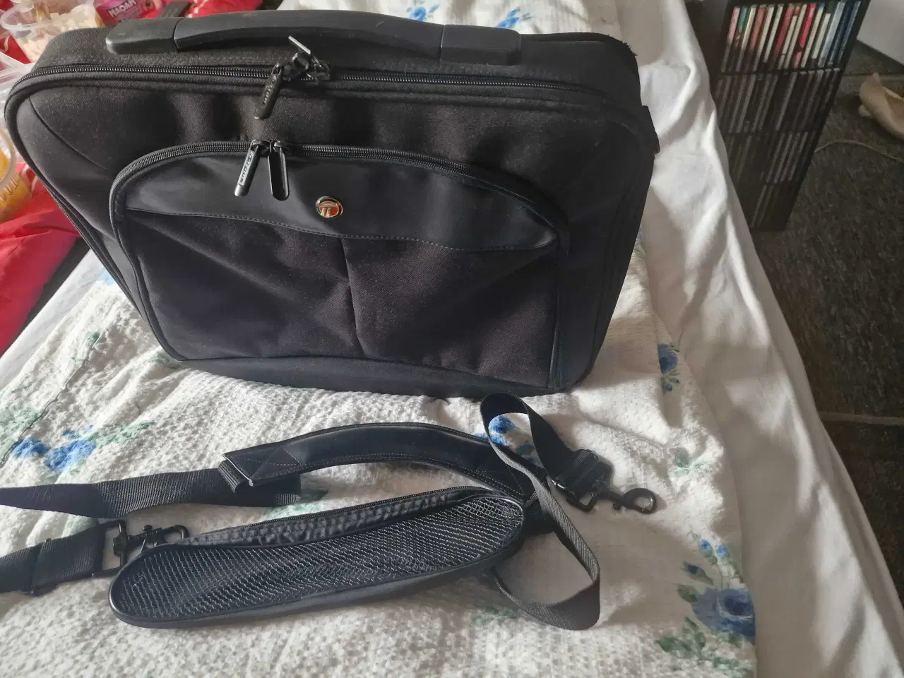 Billede 1 - TARGUS håndtaske/skuldertaske til computer 