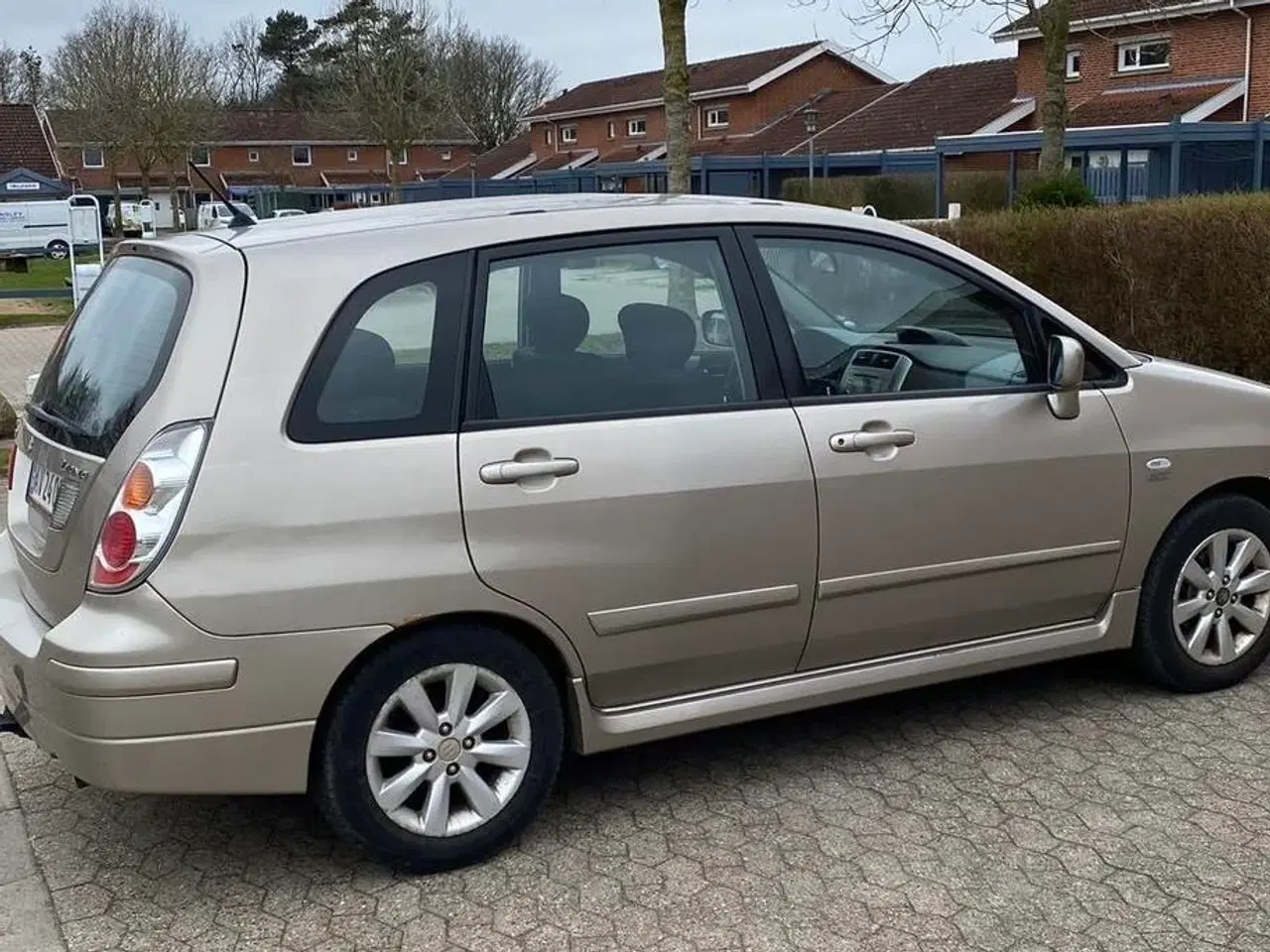 Billede 2 - Suzuki Liana 1,6 GLS j Holder syn til 04 Maj 2026