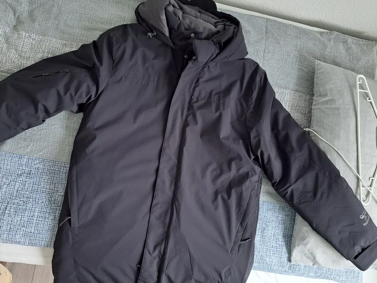 Billede 1 - Hummel hmlNorth parka Str L Ubrugt.
