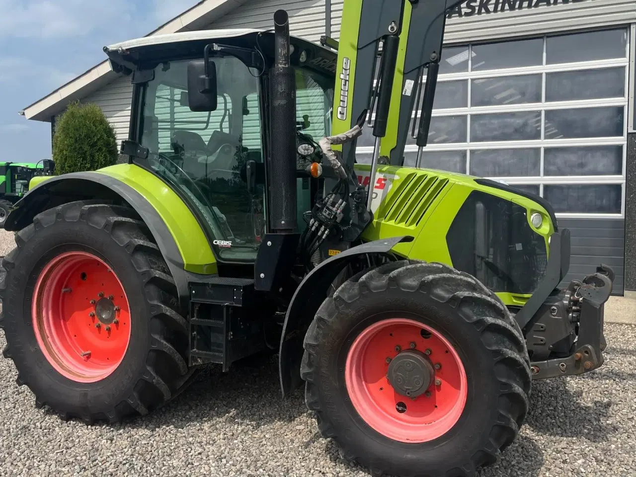 Billede 16 - CLAAS ARION 550 CEBIS Med frontlæsser og frontlift