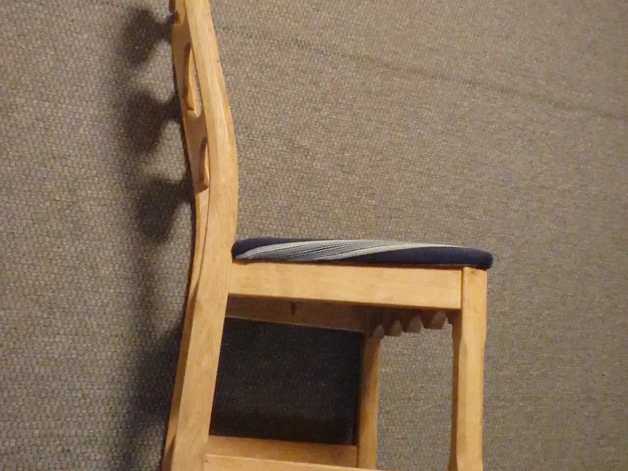 Billede 6 - 6 stk. vintage egetræsstole i flot stand