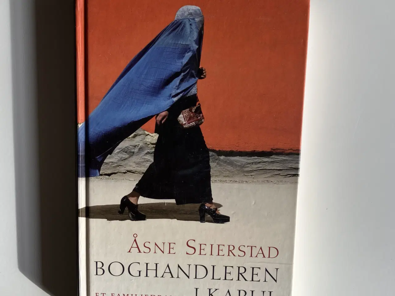 Billede 1 - Boghandleren i Kabul - et familiedrama. Af Åsne Se