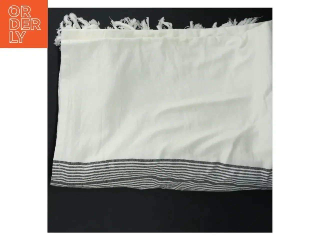 Billede 1 - Lille hvid dug i bomuld med frynser (str. 190x130 cm)