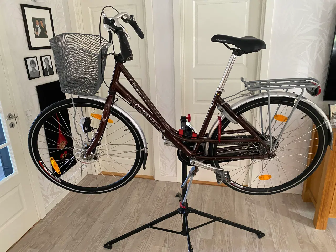 Billede 1 - Raleigh’s Elegance Dame cykel