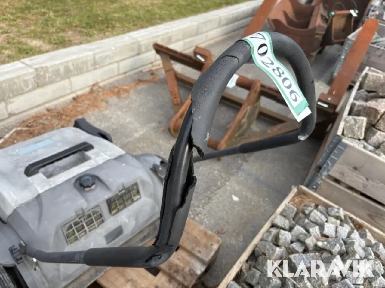 Billede 12 - Manuel fejemaskine