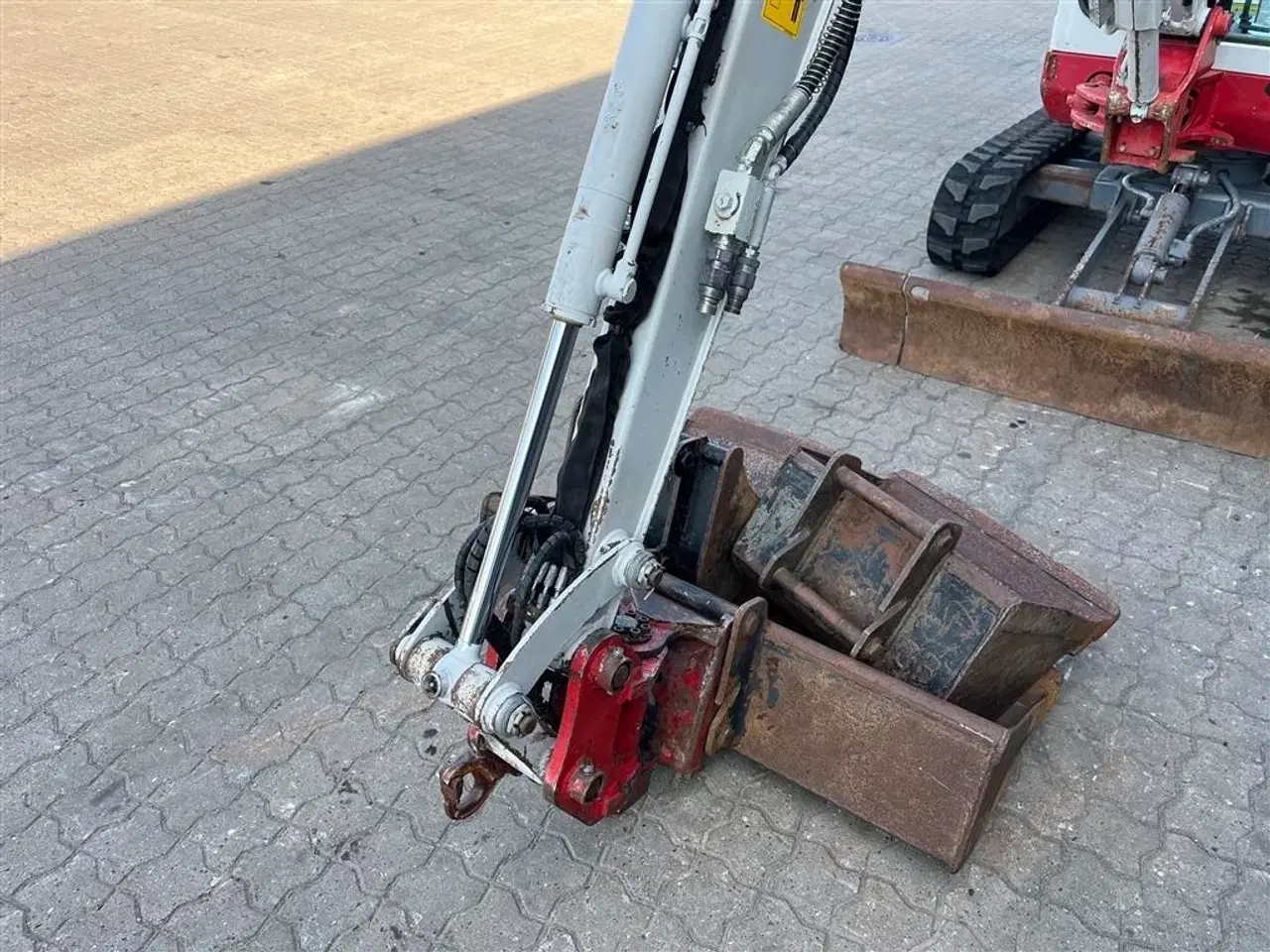 Billede 6 - Takeuchi TB 219 Dobbel prop. Powertilt + 3skovle
