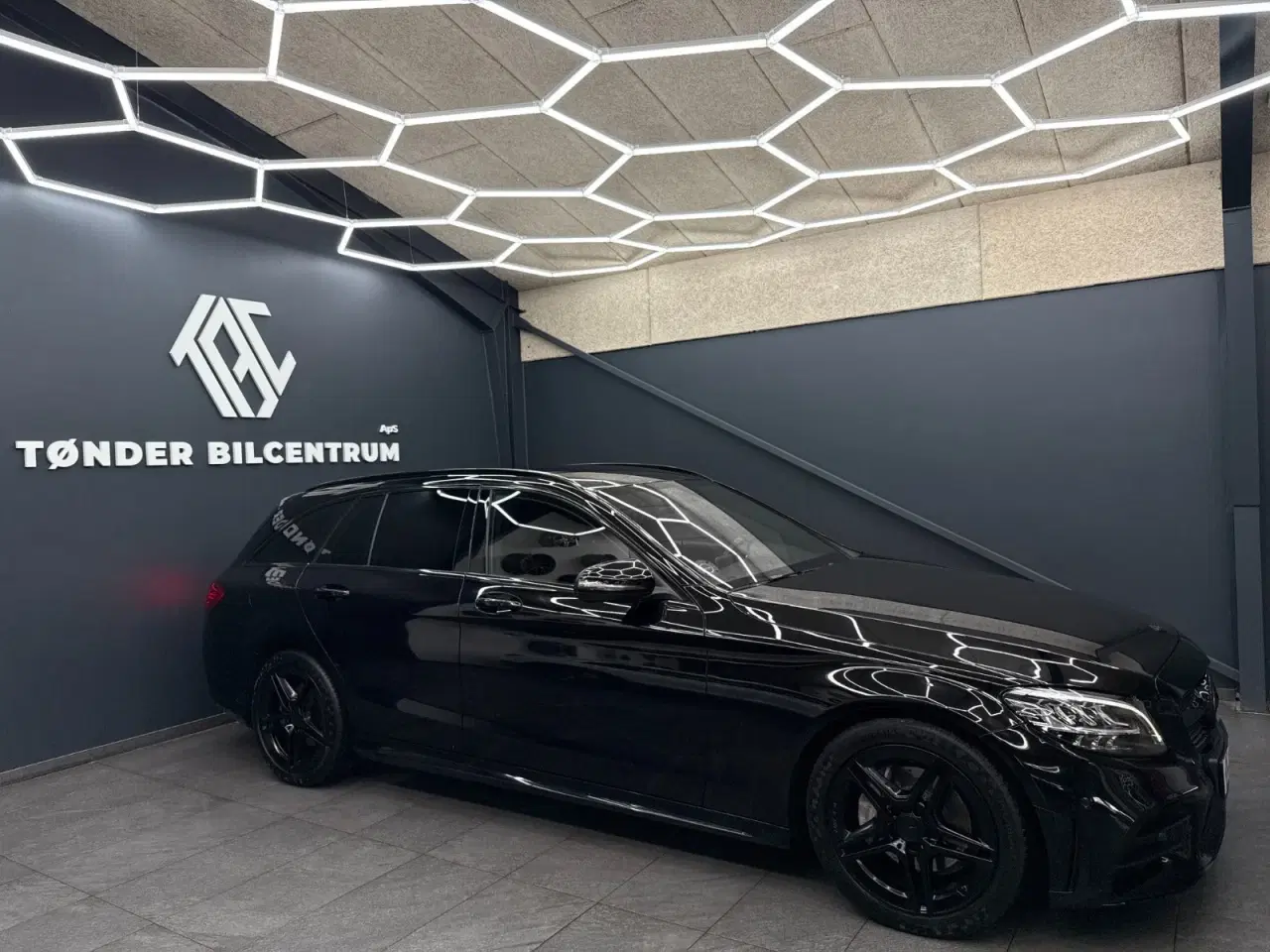 Billede 3 - Mercedes C220 d 2,0 AMG Line stc. aut.
