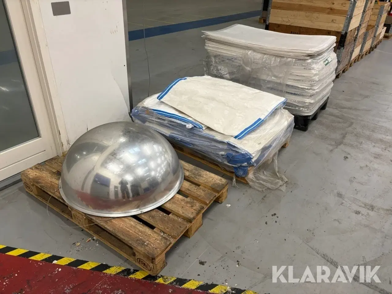 Billede 5 - Pakke tilbehør 3 paller