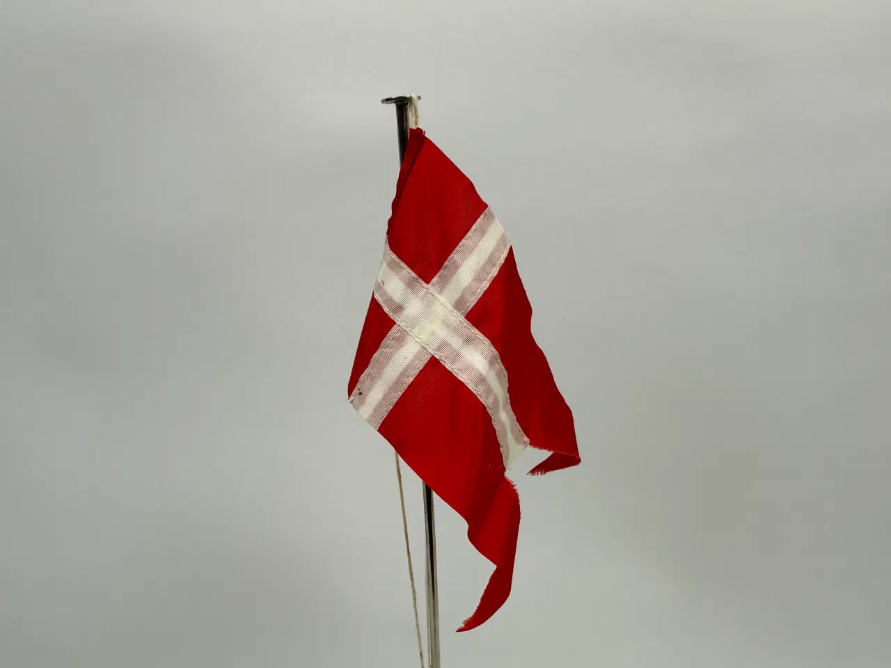Billede 3 - Ældre dannebro / bordflag