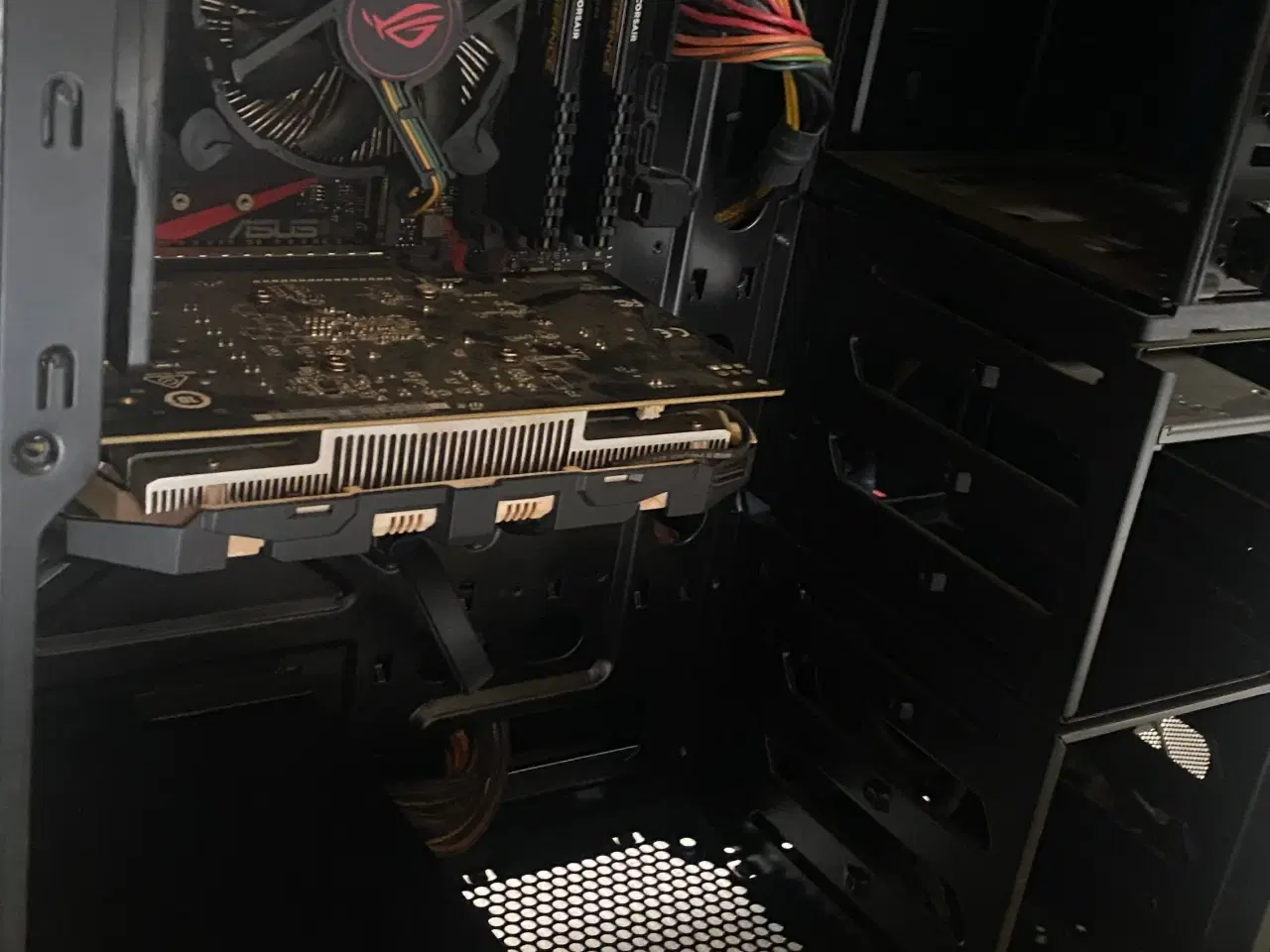 Billede 5 - Gaming computer +skærme