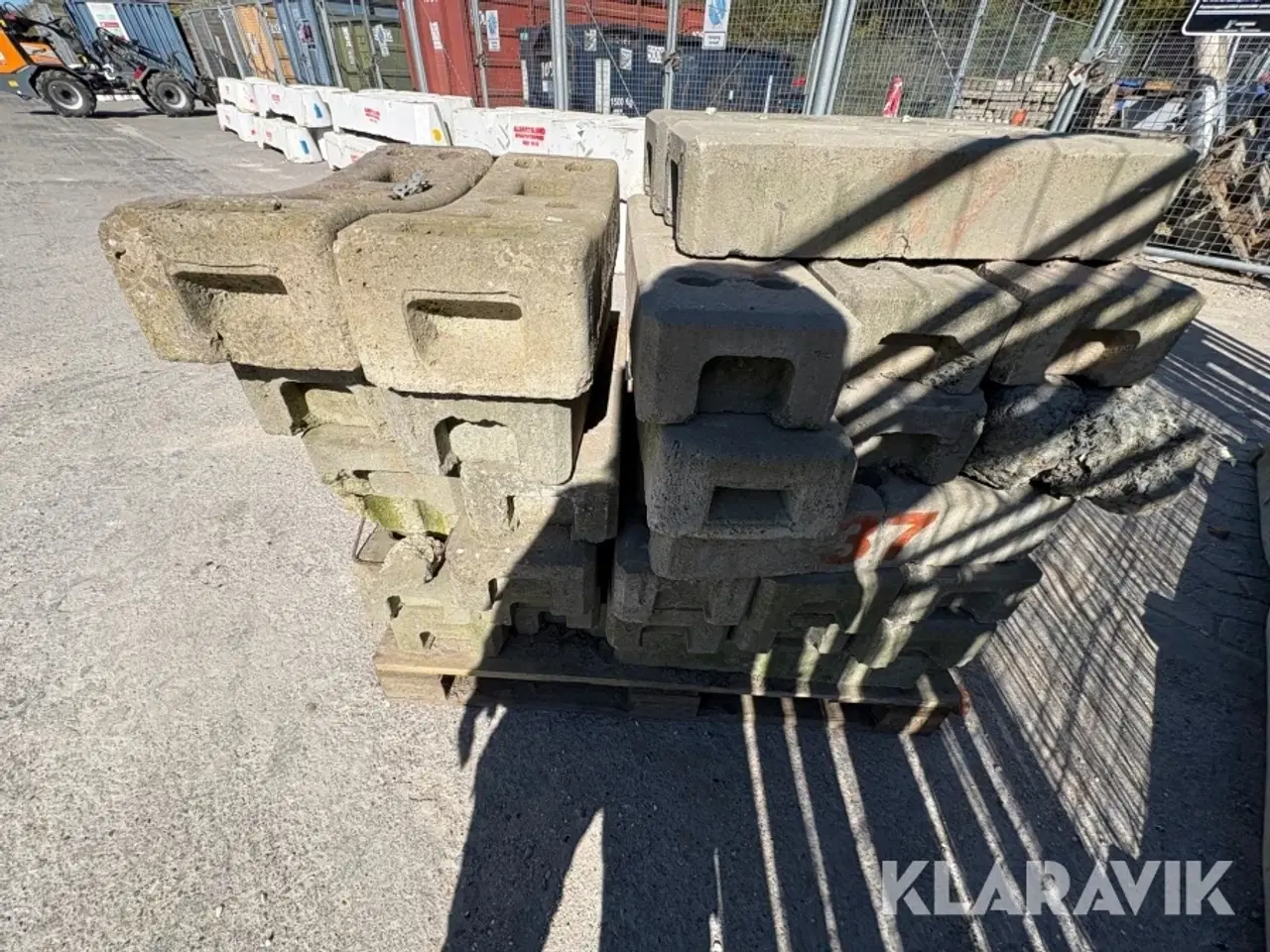 Billede 8 - Byggepladshegn 21 styk og fødder 32 styk