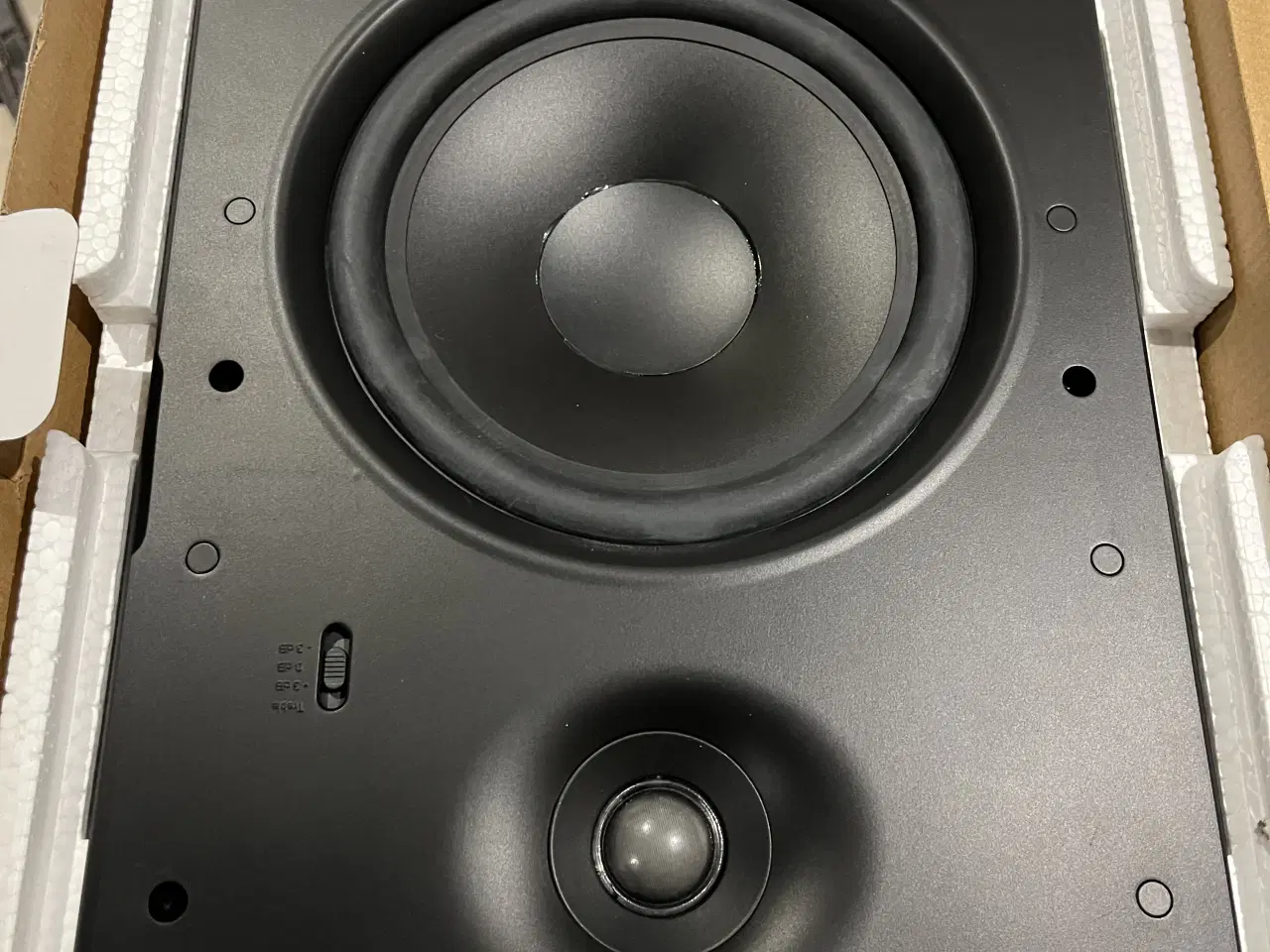 Billede 1 - Indbygnings højtaler 