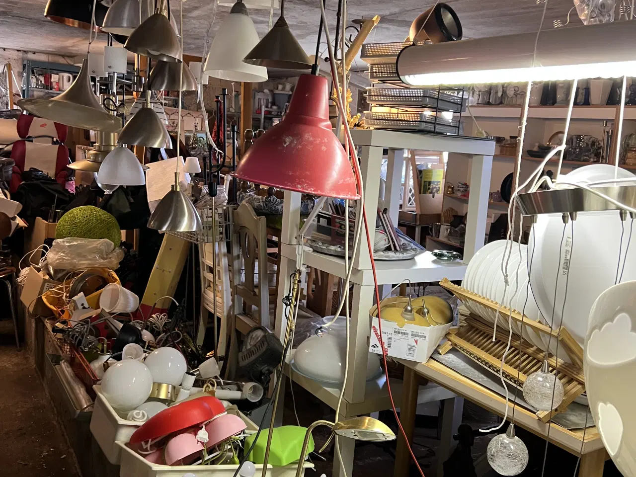 Billede 18 - Indendørs Loppemarked med gode priser 