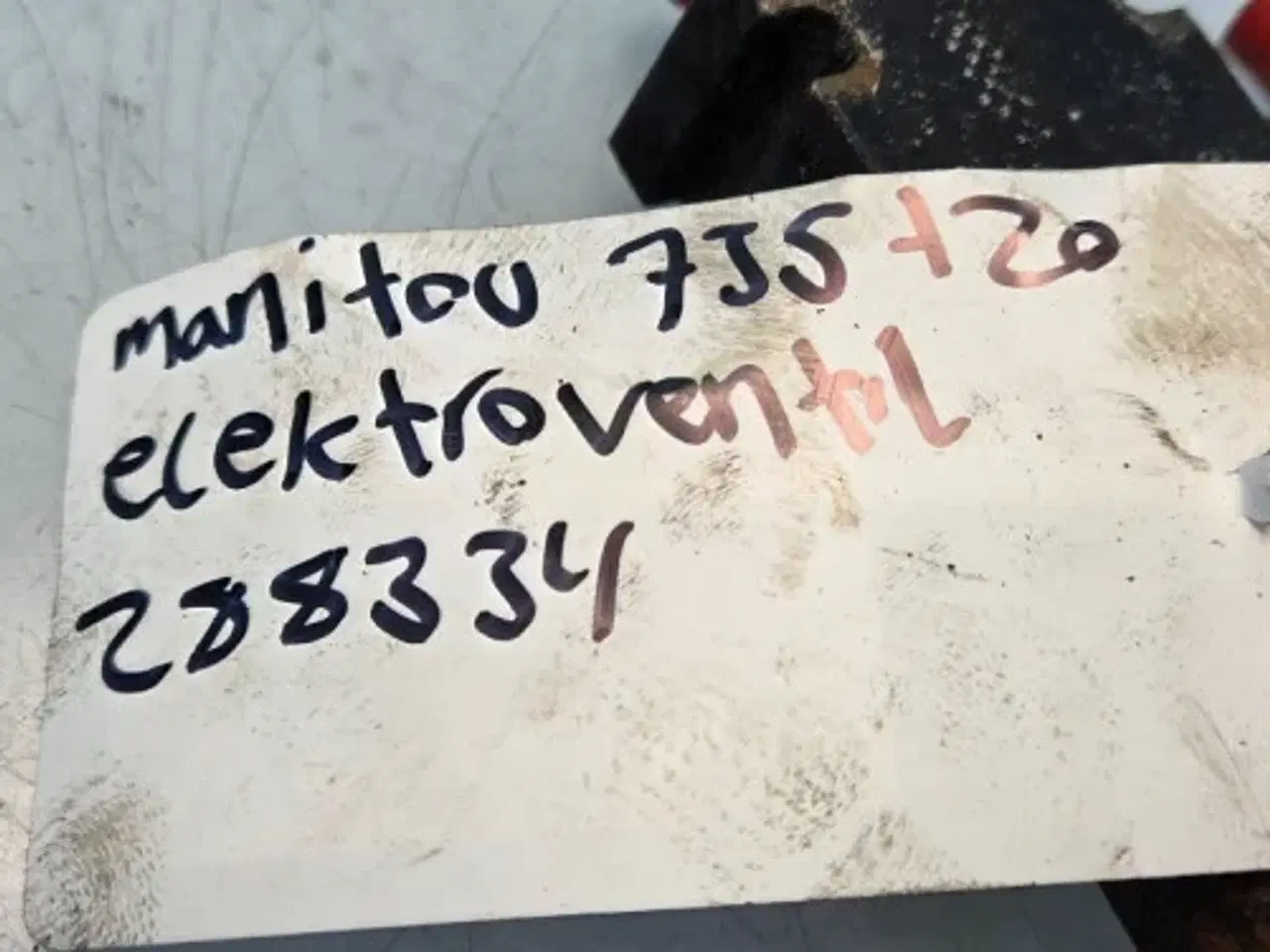 Billede 11 - Manitou 735-120 Elektroventil 288334
