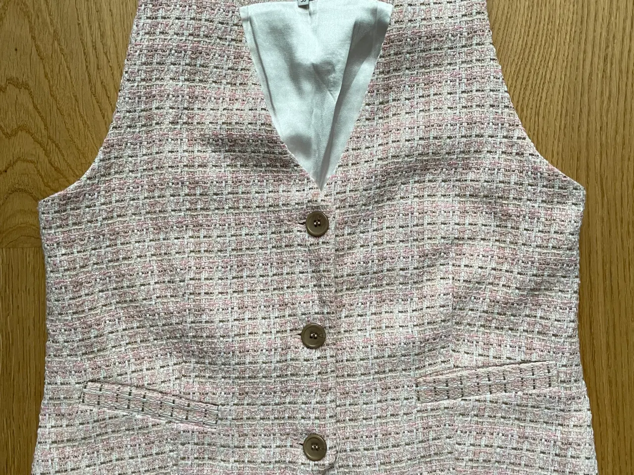 Billede 1 - Rosemunde tweed vest