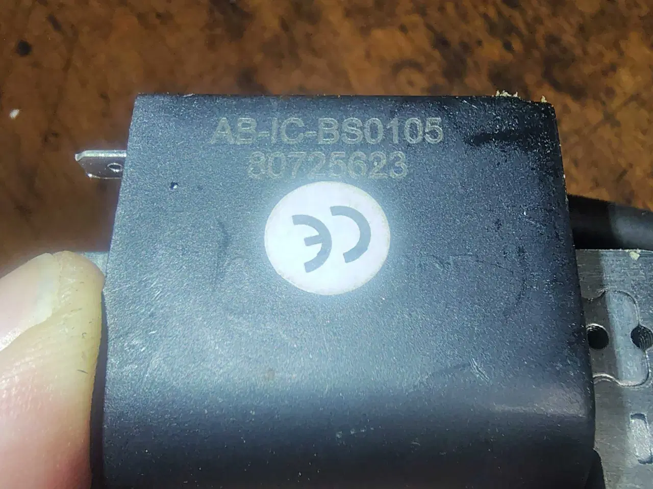 Billede 3 - Ny tændspole Briggs og Stratton 