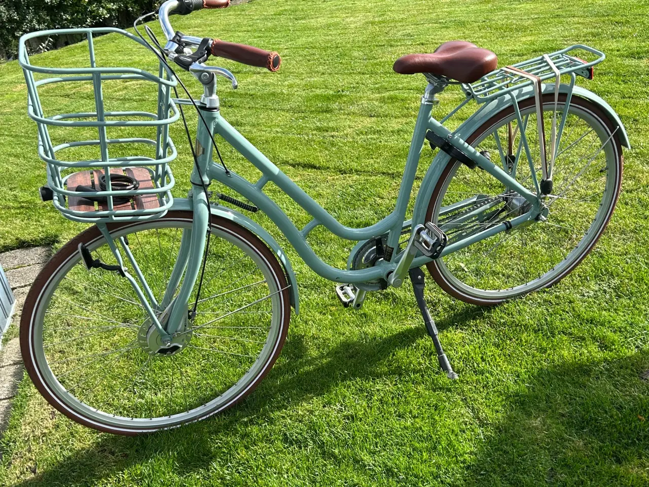 Billede 1 - Dame/pige cykel 
