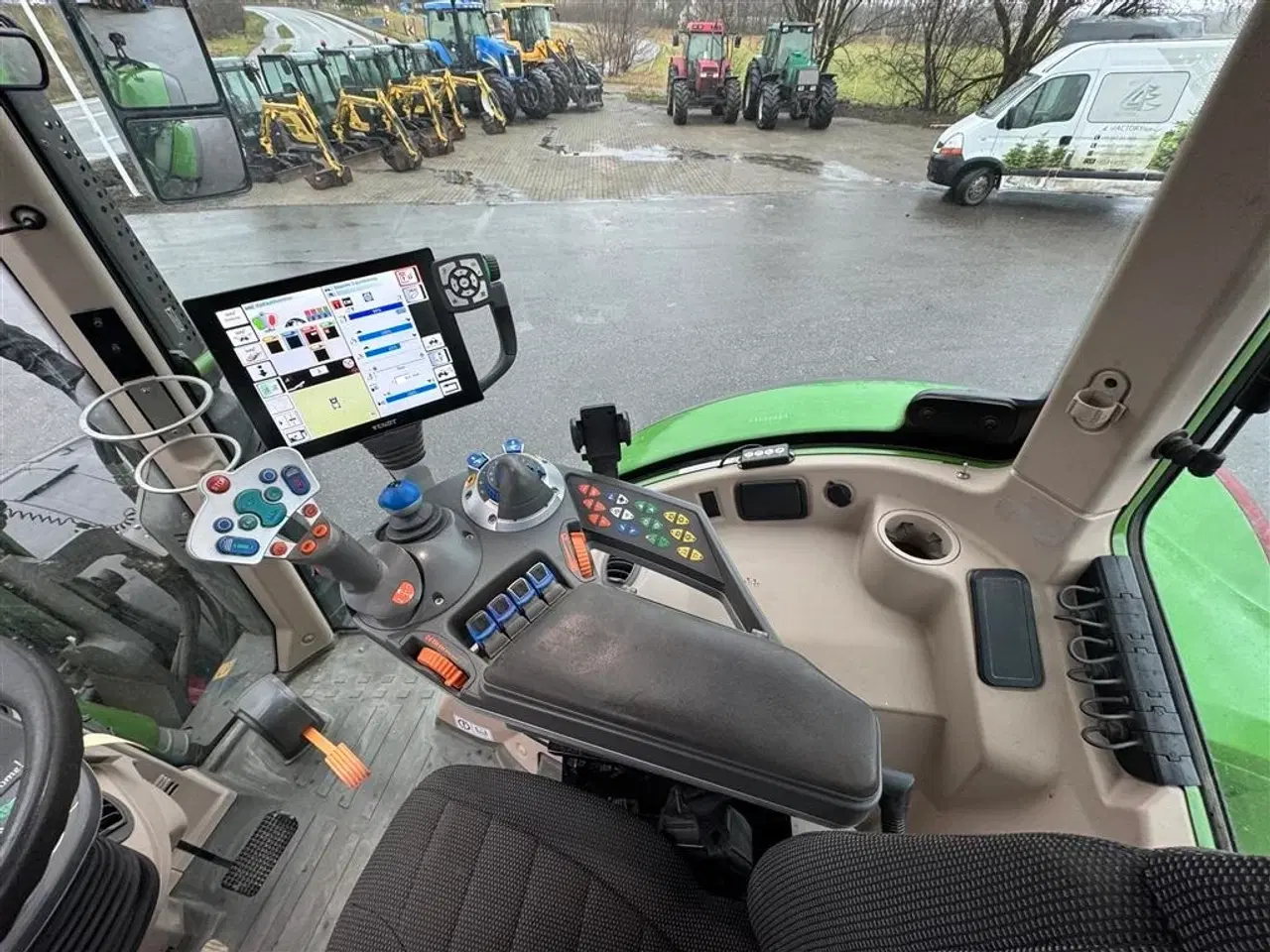 Billede 15 - Fendt 724 Vario S4 Profi Plus KUN 2900 TIMER, FRONT PTO OG GPS!