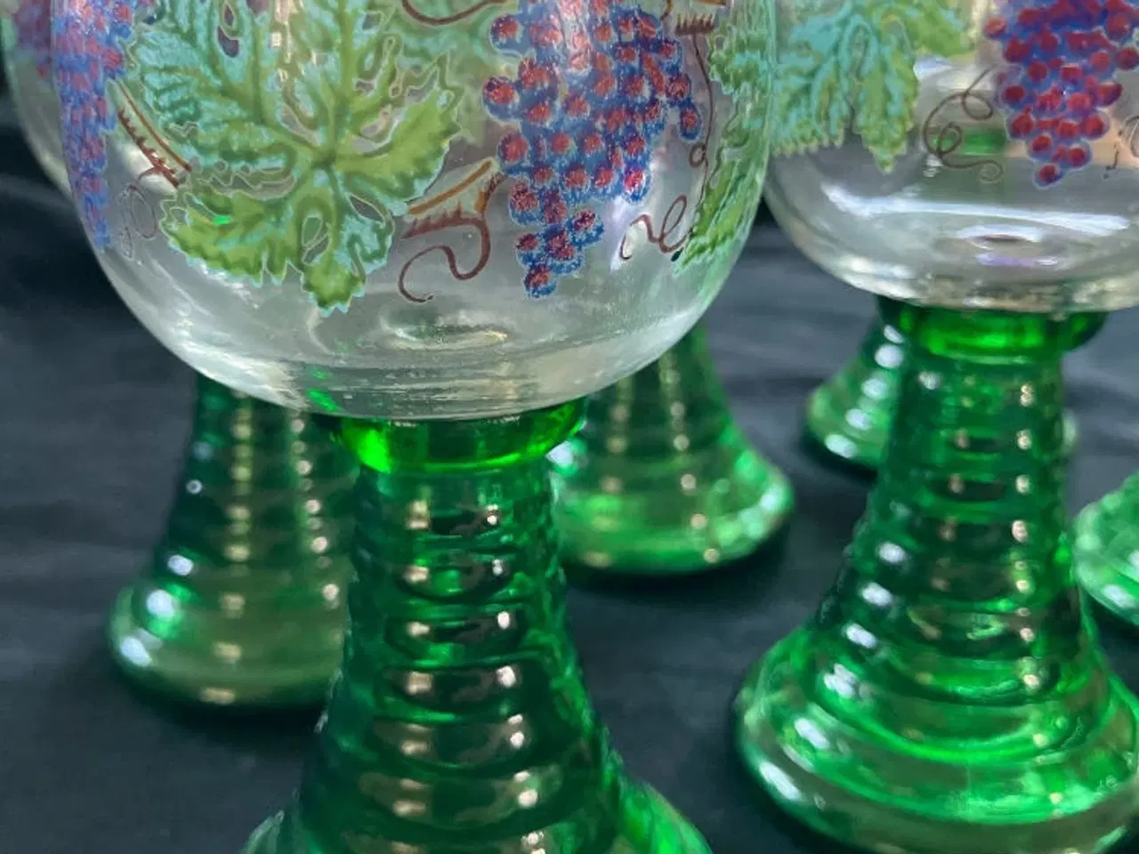 Billede 1 - Antikke Rømer vinglas med drueranke og guldkant