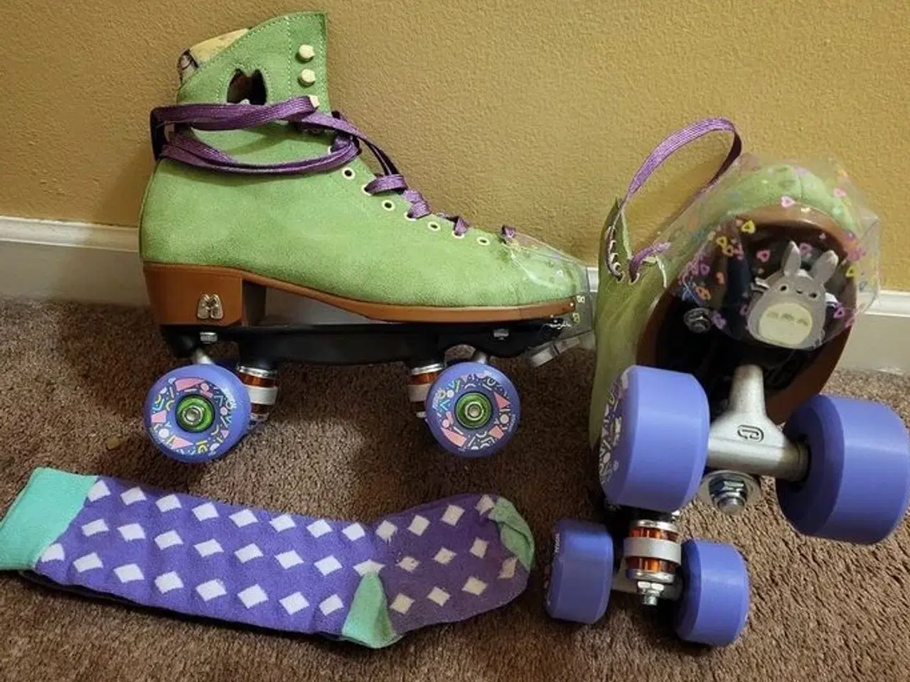 Billede 1 - Skate board and rollers 